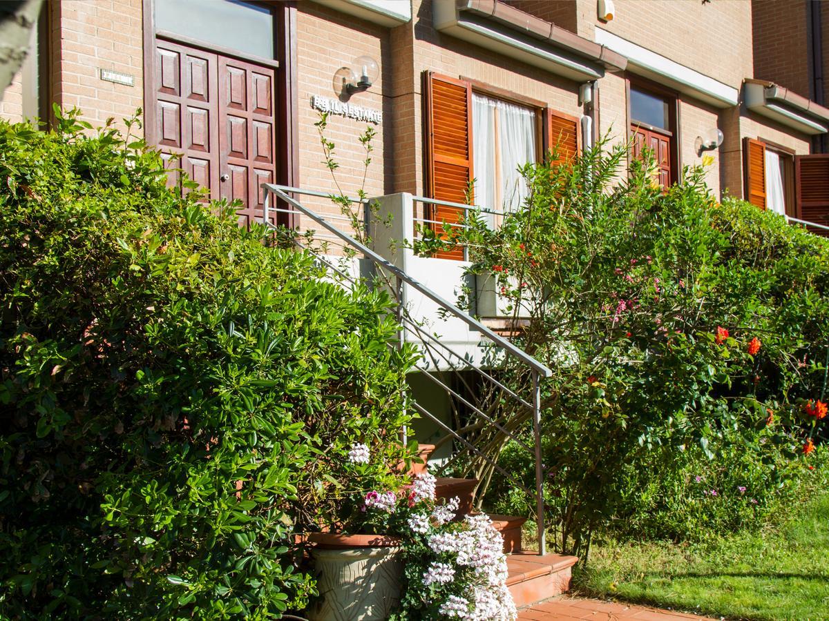 Il Sestante Hotel Civitanova Marche Bagian luar foto